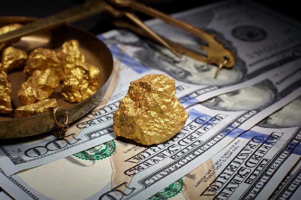 黄金与白银交易的必修课:从价格逻辑到交易机制,理解贵金属市场的运作方式